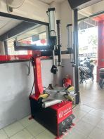 Motorcycle Tyre Changer Machine for Workshops and Tyre Service Centres