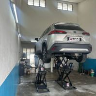 Mesin Angkat Kereta 3 Tan untuk Bengkel Automotif