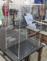 Kotak Akrilik untuk Paparan