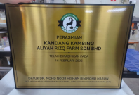 Plak Emas Tandatangan Majlis Perasmian Tersuai