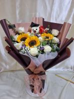 HB 068 GRADULATION FLOWERS WITH BEAR
