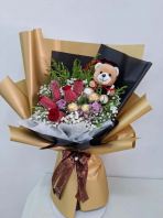 HB 069 GRADULATION FLOWERS WITH BEAR