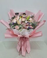 HB 070 GRADULATION FLOWERS WITH BEAR