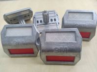 3M RPM 290AI-WR Aluminium Roadstud Two Way White/Red