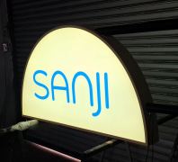 CUSTOM CURVED LIGHTBOX SIGNAGE SUPPLIER IN SEKINCHAN, PUNCAKA ALAM & SUNGAI BESI