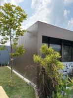 ALUMINIUM STRIP FACADE