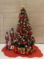 Vista Tower, Christmas 2025