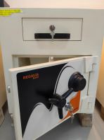 USED SAFE