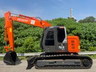 Hitachi ZX125 ZX135 Japan