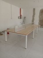 2, 4 & 6-Person Office Workstation Table   Modern Office Desk with Half-Height Glass Partition  Modular & Professional Workspace Solution  Malaysia��s Top Office Furniture Supplier (KL, Selangor, Puchong, Port Klang, Kulim Hi-Tech, Penang & More)