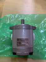 ZX200-3 GEAR PUMP HANDOK 