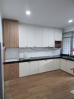 KITCHEN CABINET