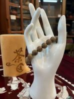 Ұ�������ִ� ����կ������ �˵���ֳ� Cambodian  Buddhist 85% Sinking   11.5mm x 19 Beads