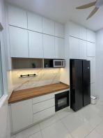 CUSTOM KITCHEN CABINET CUSTOM KITCHEN CABINET