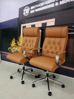 Luxury Executive Director Office Chair   Kerusi Pejabat Pengarah PU Leather Berkualiti Tinggi, Selesa & Profesional  Ideal for Director, CEO, Manager & Executive Office  Pembekal Kerusi Pejabat Malaysia (Penang, KL, Selangor & Nationwide)