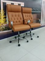 Luxury Executive Director Office Chair   Kerusi Pejabat Pengarah PU Leather Berkualiti Tinggi, Selesa & Profesional  Ideal for Director, CEO, Manager & Executive Office  Pembekal Kerusi Pejabat Malaysia (Penang, KL, Selangor & Nationwide)