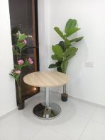 Round Discussion Table   Meja Perbincangan Bulat Kemas & Profesional  Ideal for Meeting Room, Office Discussion Area, Manager Room & Small Conference Space  Pembekal Meja Pejabat Malaysia (Penang, KL, Selangor & Nationwide)