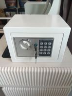 Modern Dressing Table with LED Mirror | Luxury Makeup Vanity Table | Dressing Table with LED Mirror & Safety Box Malaysia