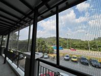 Shop Lot Building Side Walk Corridor Safety - Prevent Monkeys