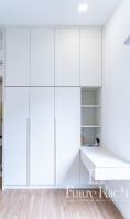 Swing door wardrobe