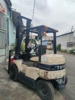 Forklift 05
