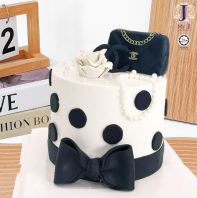 Luxury Cake | Chanel Cake | Fondant Cake | Birthday Cake