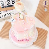 Flower Cake | Love-Shape Cake | Women Birthday Cake Flower Cake | Love-Shape Cake | Women Birthday Cake