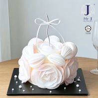 Anniversary Cake | Couple Cake | Flower Cake Anniversary Cake | Couple Cake | Flower Cake