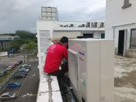 5.0 HP Ceiling Cassette Install - Padini WareHouse Shah Alam