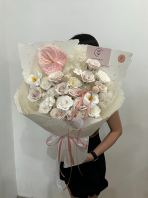 "WED" Soap and Preserved Flowers Bouquet "WED" Soap and Preserved Flowers Bouquet