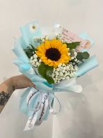 Fresh Sunflower with Babybreath