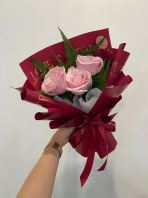 Fresh Pink Roses with leaf