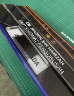 Signage Nama + Slot 30.5x12cm