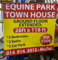 Bunting Town House 2x3ft