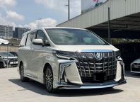 2016 Toyota Alphard 3.5L V6 Sunroof