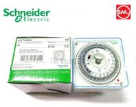 Schneider CCT15101 24 Hour Time Switch/ Timer Switch