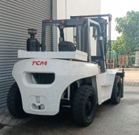 10 ton Forklift with Fork Shifter Rent to shah alam in Daily Short-term basis