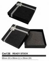 CM 136 - CM GIFT BOX