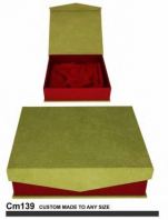 CM 139 - CM GIFT BOX