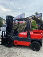 *SOLD* Toyota 6 Series 4.5 ton Diesel Forklift *SOLD* Toyota 6 Series 4.5 ton Diesel Forklift