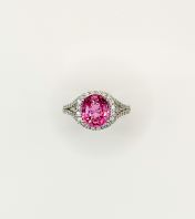 Orangy Pink 3.14ct Padparadscha Ring