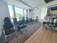 Showroom Renovation & Furniture
