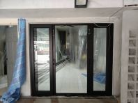 LIVING ROOM HIGH CLASSIC FOLDING DOOR IN SETIA ALAM