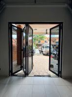 folding door