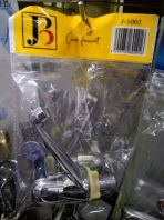 JB Pillar Tap/Kepala Paip Singki J-1002 JB Pillar Tap/Kepala Paip Singki J-1002