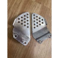 HONDA CBR900RR SC28 FOOT PEG SHIELD,HEEL GUARD
