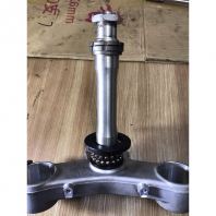 KAWASAKI NINJA ZX10R HOLDER-FORK UNDER 2004-2005 KAWASAKI NINJA ZX10R HOLDER-FORK UNDER 2004-2005