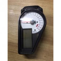 SUZUKI GSX-R 750 K1 K2 SPEEDOMETER 2001-2002 SUZUKI GSX-R 750 K1 K2 SPEEDOMETER 2001-2002