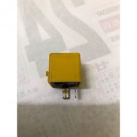 BMW K1200LT K1200GT K1200RS R850GS OEM GOLDEN BROWN CONNECTION PLUG RELAY BMW K1200LT K1200GT K1200RS R850GS OEM GOLDEN BROWN CONNECTION PLUG RELAY