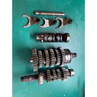 SUZUKI GSX-F 750 KATANA TRANSMISSION / GEAR BOX ( K3 R736 ) 1999-2004 SUZUKI GSX-F 750 KATANA TRANSMISSION / GEAR BOX ( K3 R736 ) 1999-2004